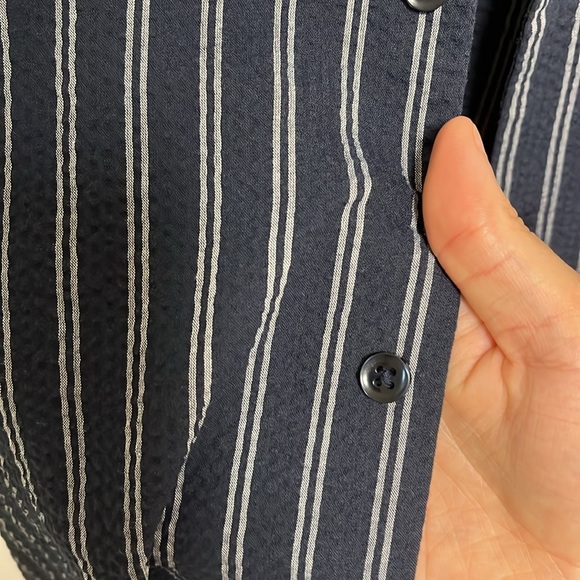 Short sleeve button up set with a short - Picture 6 of 9